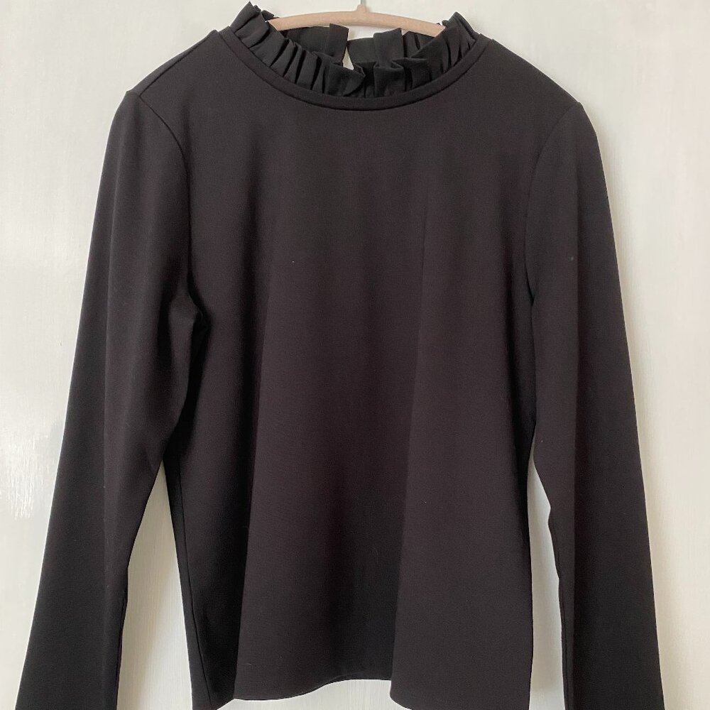 Ann Taylor Factory Women's Black Long Sleeve Top with Ruffle Collar - Size Large